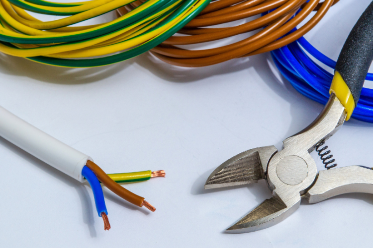 Wired for Trouble: 7 Signs of Outdated Electrical Wiring